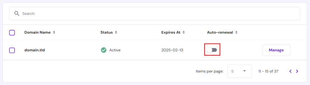 Domain management page in Hostinger, highlighting the toggle to activate the auto-renewal feature